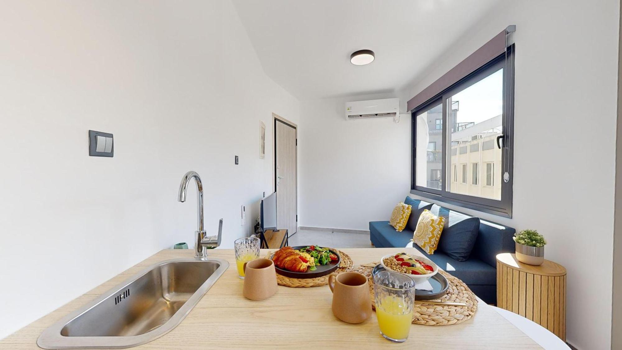 Elegant & Comfy Stay In Athens Psyri Экстерьер фото